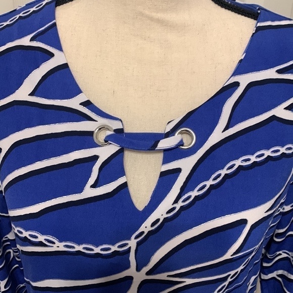 JM Collection Chain Print Tunic - Picture 2 of 9